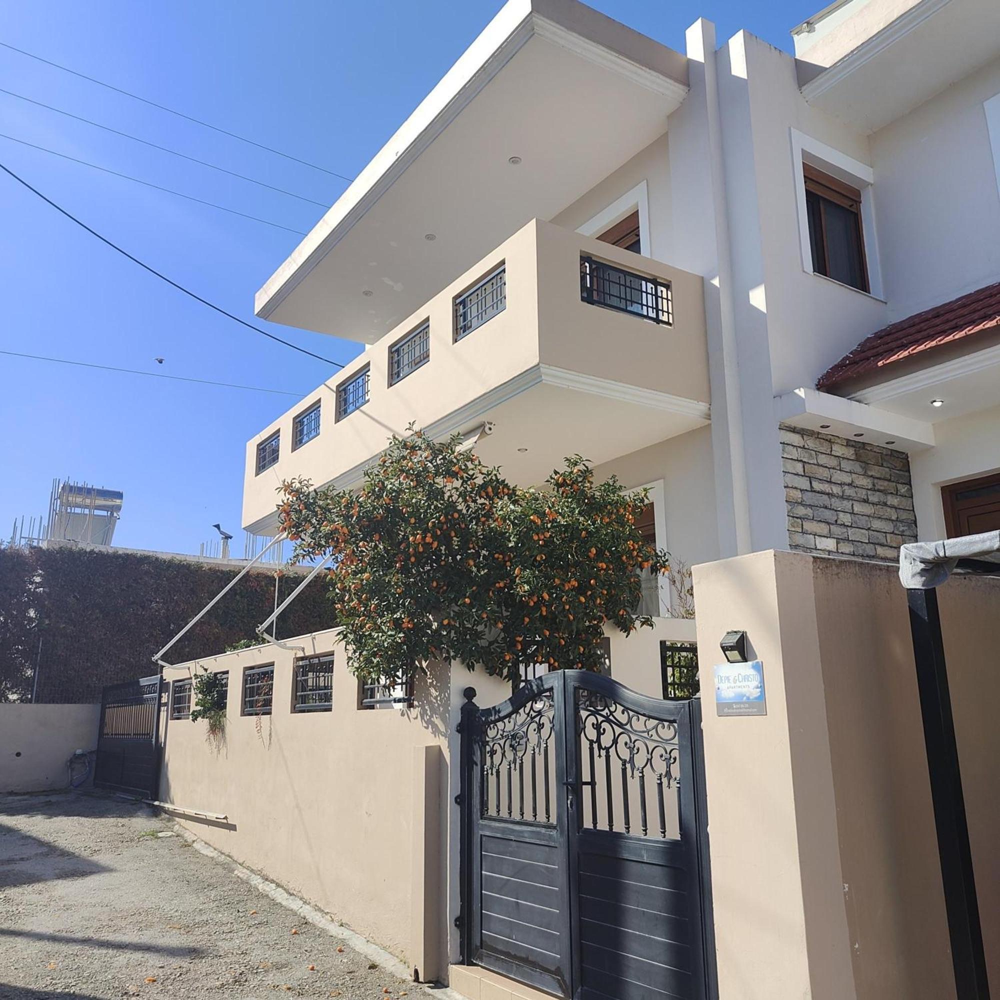 Depie Luxury Apartment In 帕斯蒂达 外观 照片